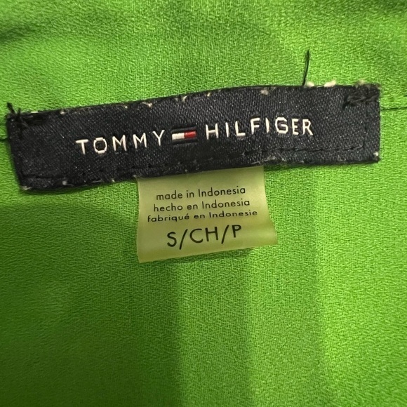 Tommy Hilfiger sleeveless top with ruffle shoulders size small office dainty - Picture 3 of 4